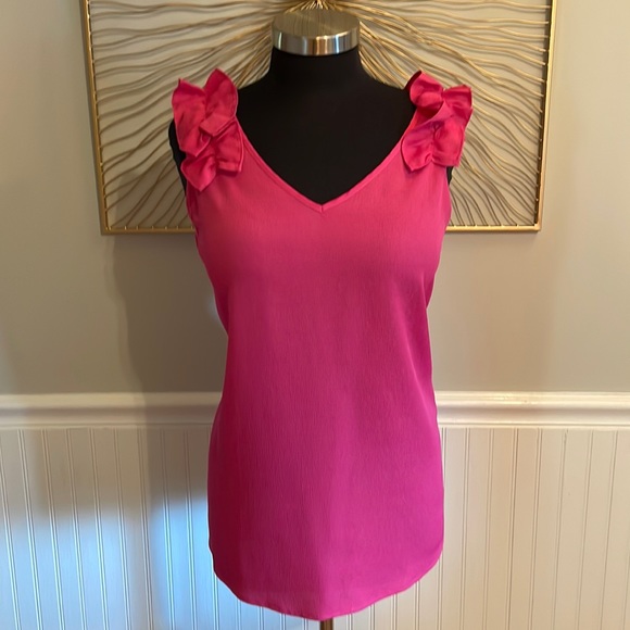 Tops - Fuchsia Sleeveless Blouse - Ladies Size Medium